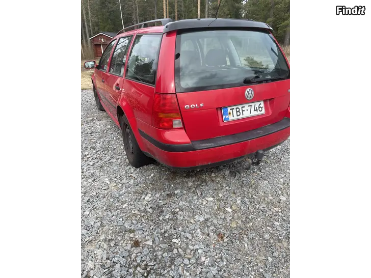 Säljes Wolksvagen Golf 1,6 Bensin