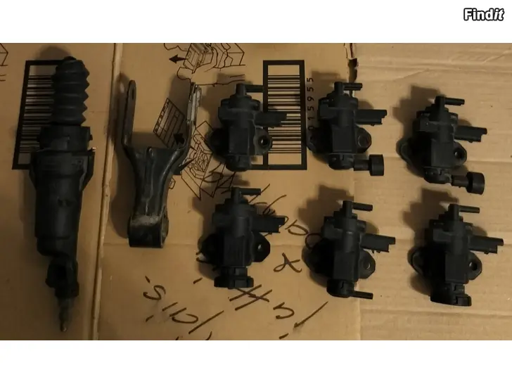 Myydään Moottorituki paineenmuuntaja turboahdin kampiakselinanturi