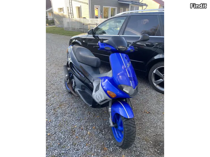Säljes Gilera runner sp från 2001