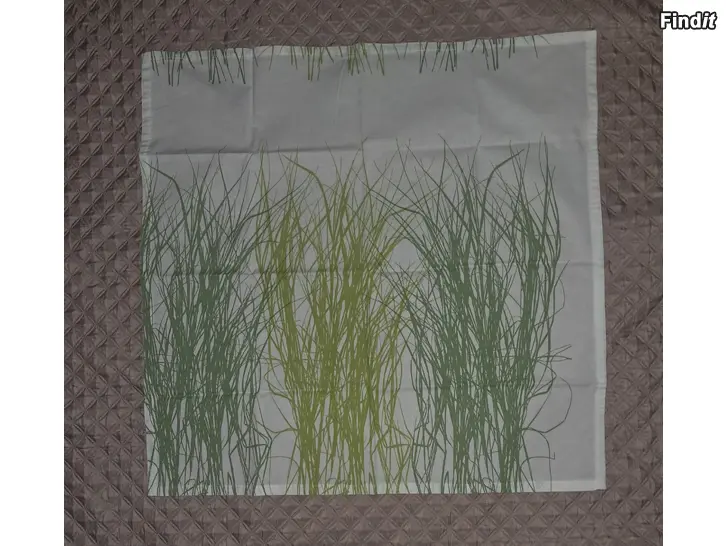 Säljes Marimekko Heinä pöytäliina, koko 71 x 75 cm