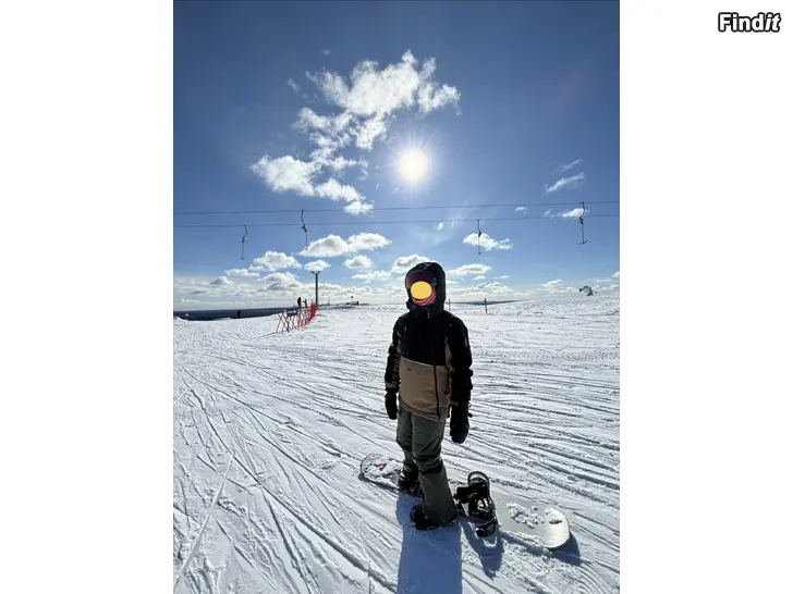 Säljes Vinterjacka + Bib utebyxa