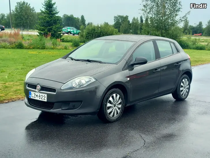 Myydään Fiat Bravo 1.4 Bensa 90hv AC 5-ov.-11