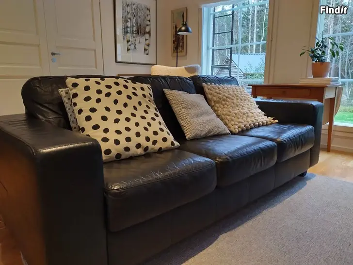 Säljes Ikea Skogaby lädersoffa