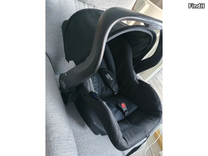 Myydään Britax Römer Bilstol