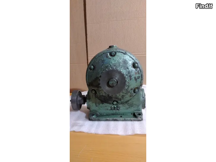 Myydään Alennusvaihde