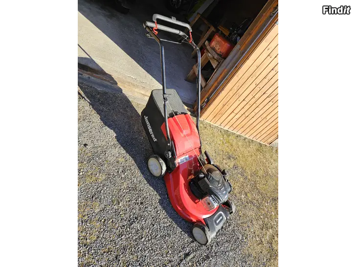 Myydään Gräsklippare
