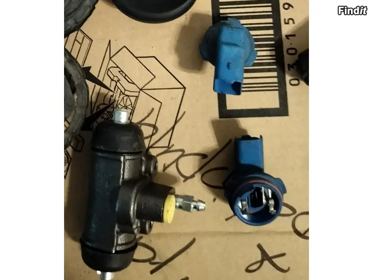Myydään Pyöränsylinteri polttoaineenpaineensäädin