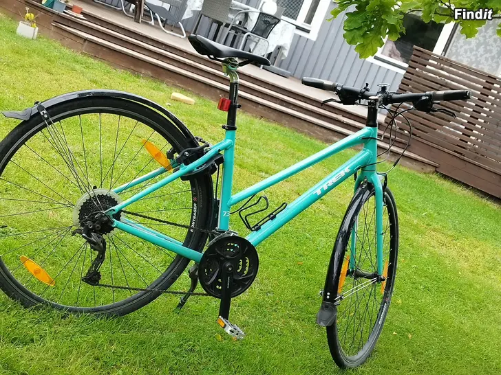 Säljes Damcykel trek 7.3