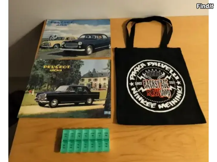 Myydään Kissa kylpypyyhe pahvitaulu Peugeot