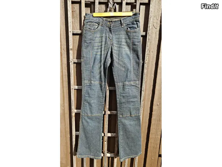 Säljes Kevlar byxor