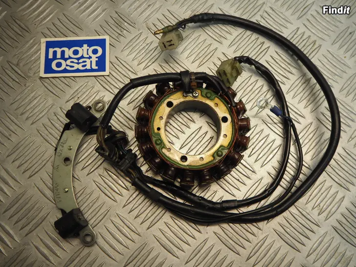 Myydään Yamaha XV 750 81-83 Virago osia