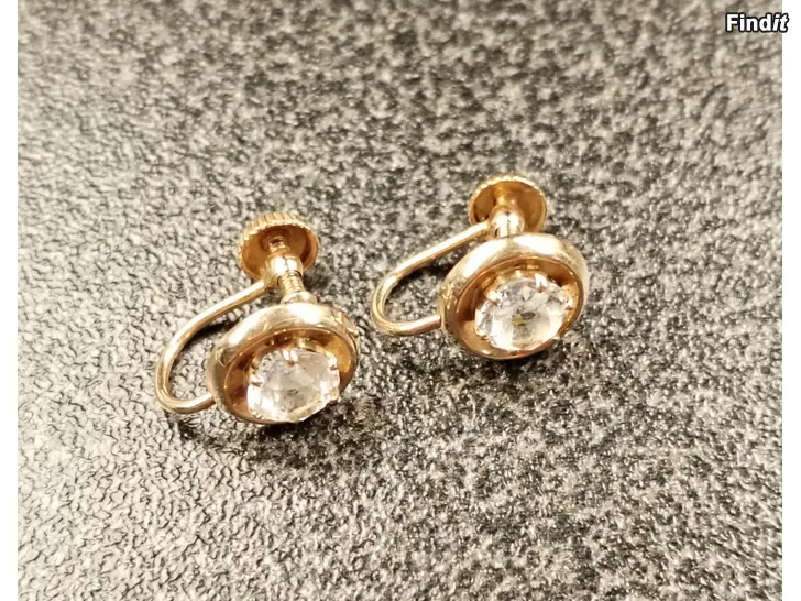 Säljes Skruvbara guldörhängen