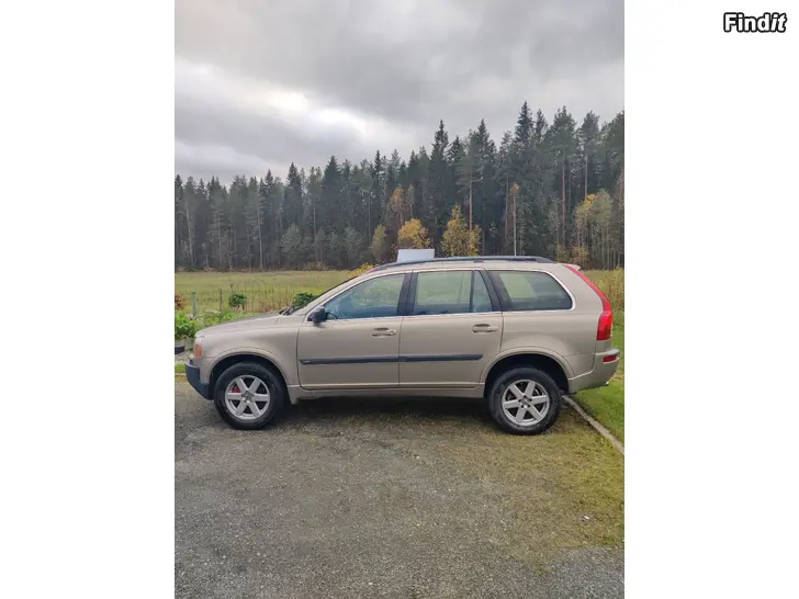Säljes XC90 2,5T bensin 7pers