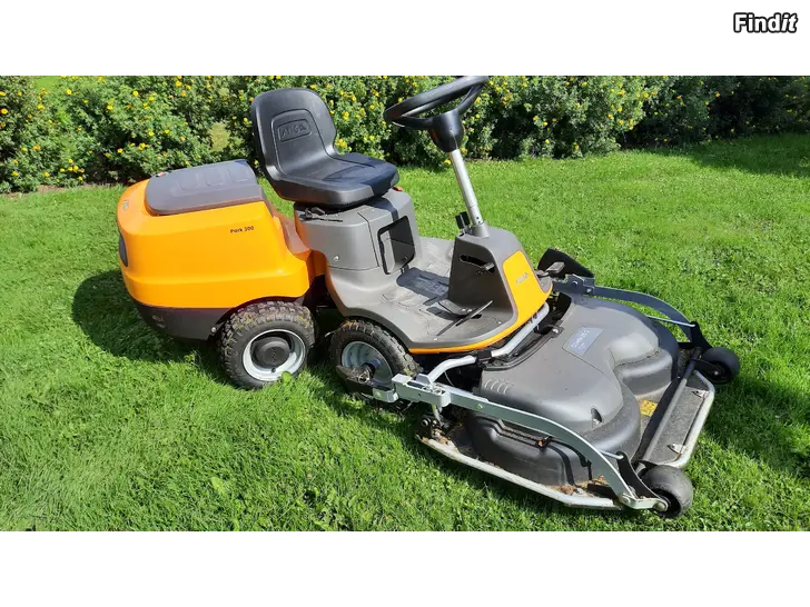 Säljes STIGA PARK 300