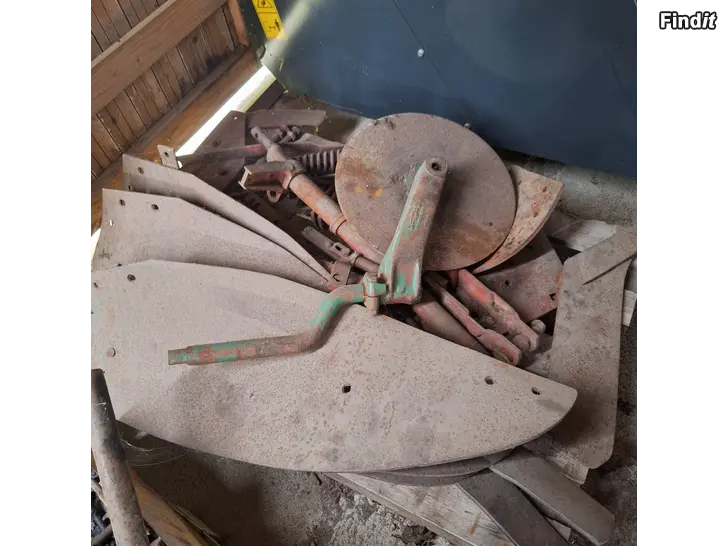 Myydään yhtä sun muuta romua