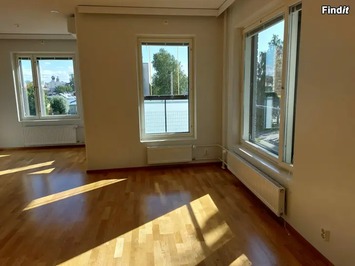 Uthyres Uthyres ljus lägenhet 3r+kök+badr/bastu+wc 76,5 m2 fr.o.m. 1.6.26