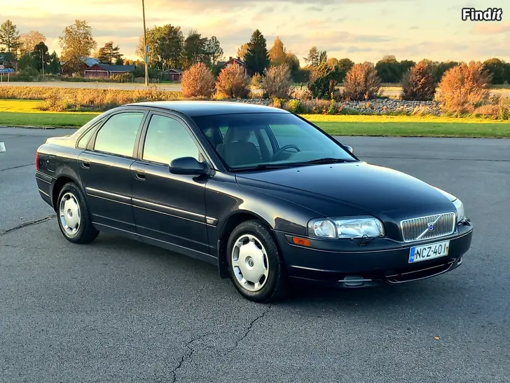 Myydään Volvo S80 2.4 10V Bensa Manual