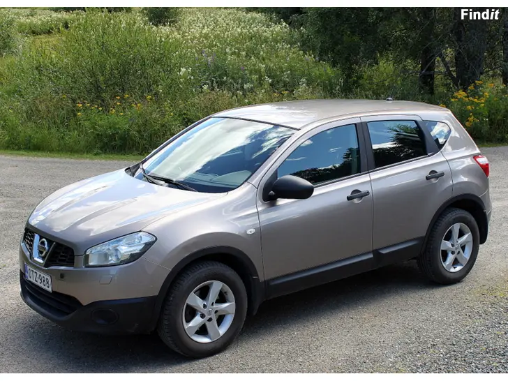 Myydään Siisti Nissan Qashqai 1,6 L Visia, Start / Stop