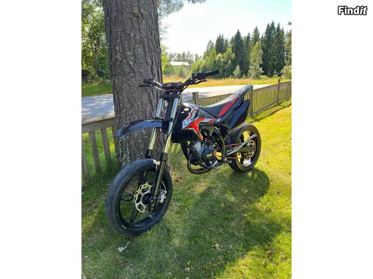Myydään Beta RR 50