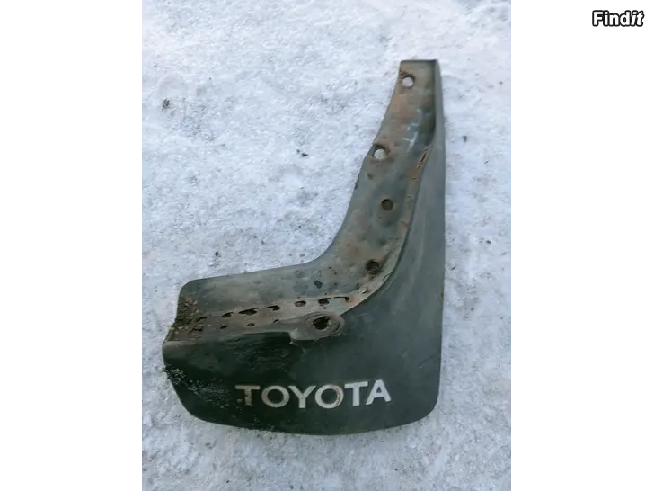 Myydään Toyotan kuraläppä 76625-32070 oikea taka