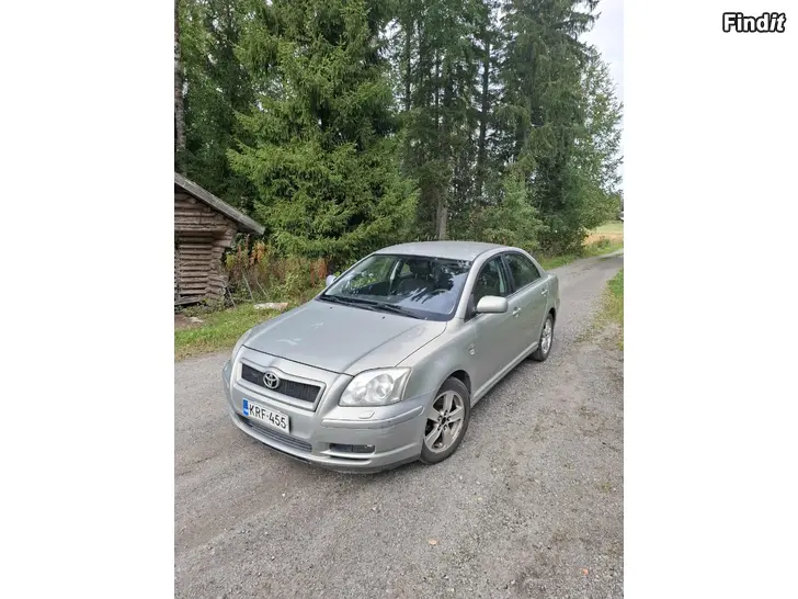 Myydään Toyota Avensis 2.2 D
