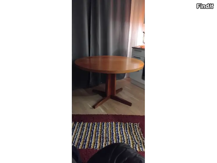 Myydään Runt teak bord