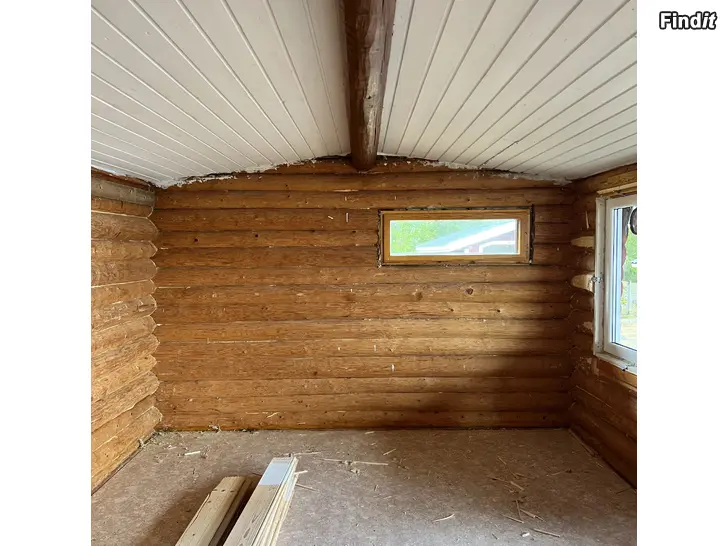 Säljes Gammal liten stockvilla