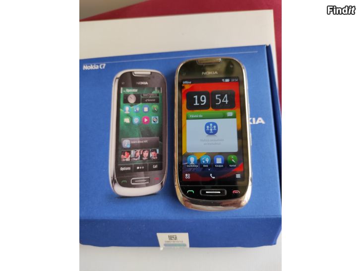 Myydään Nokia C7