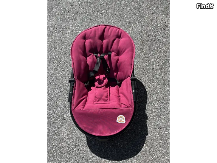 Myydään Babysitter
