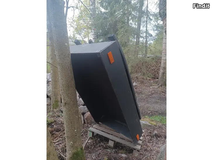 Säljes SNÖSKOTER SLÄDE