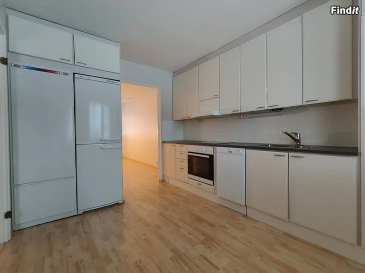 Vuokrataan Radhuslägenhet i Holm