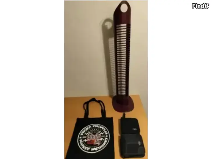 Myydään CD teline kangaskanssi virtaa uusin ilmein