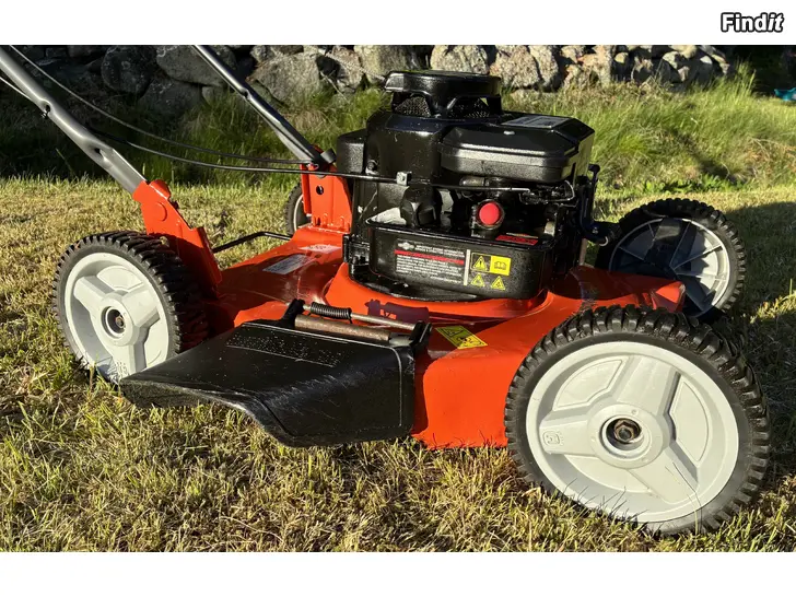 Säljes Gräsklippare Husqvarna