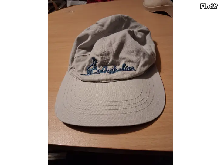 Säljes Kepsar ställbara