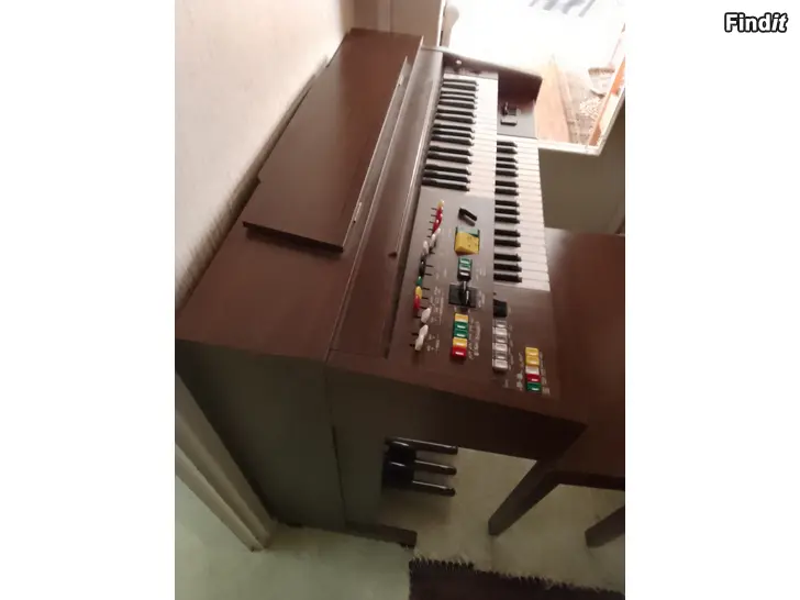 Säljes YAMAHA electoneorgel