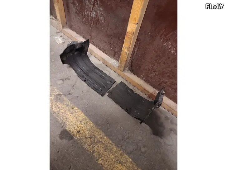 Säljes VW kupla moottori pelti