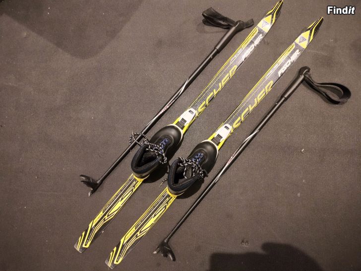 Säljes Skid paket för barn 110 cm