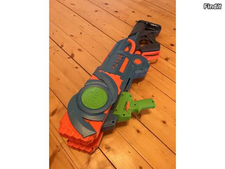 Myydään Nerf gun flip-32