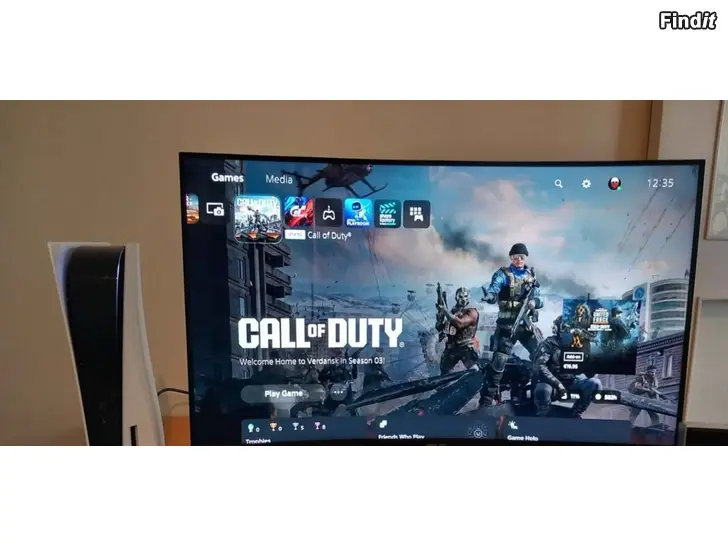 Myydään Playstation 5 levyasemalla