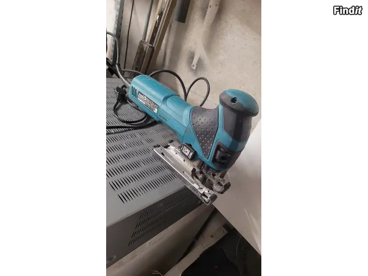 Myydään Makita Kuviosaha