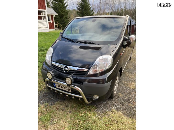 Säljes Opel Vivaro paketbil 2012