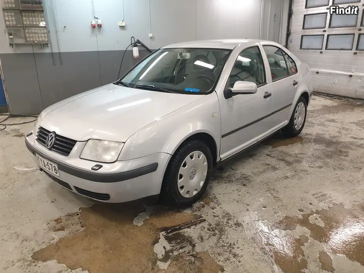 Säljes Vw Bora 1.6 Bensin