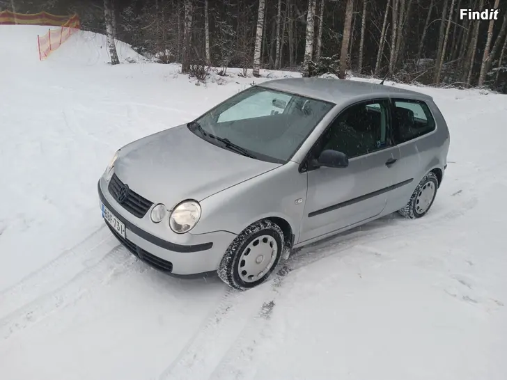 Myydään Volkswagen Polo 1.4 bensa manuaali vm 2003