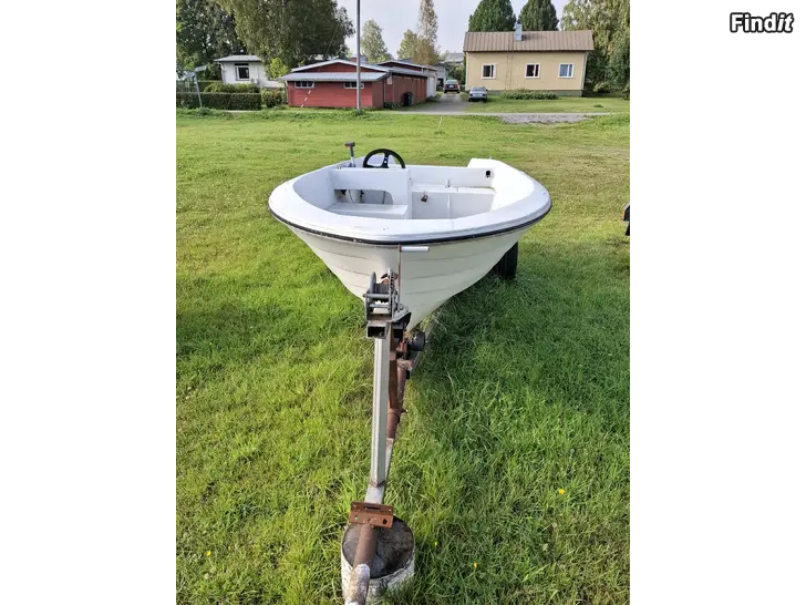 Säljes Terhi 415 yamaha 15hk 4t