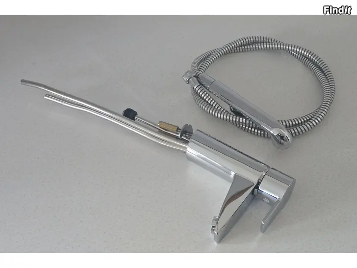 Myydään Oras handfatskran med bidedusch