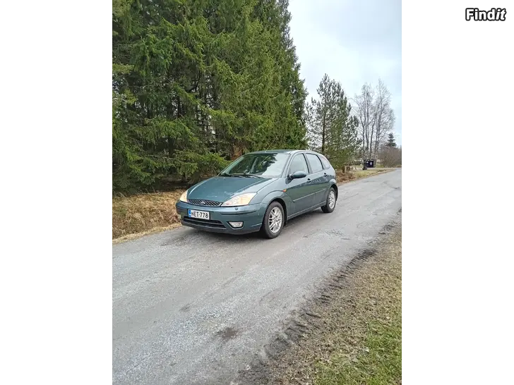 Säljes Ford Focus 1.6 Ghia 2002