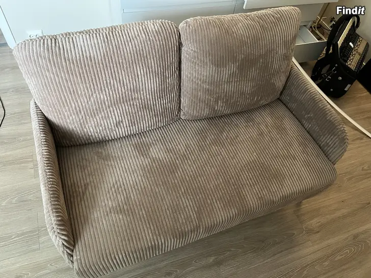 Säljes 2-sits soffa