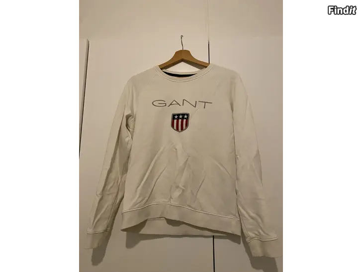 Myydään Gant Collegepaita