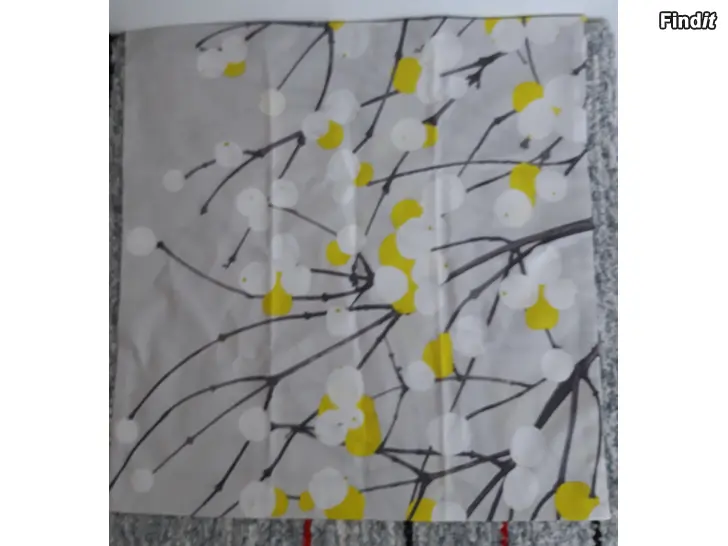 Myydään Marimekko Lumimarja