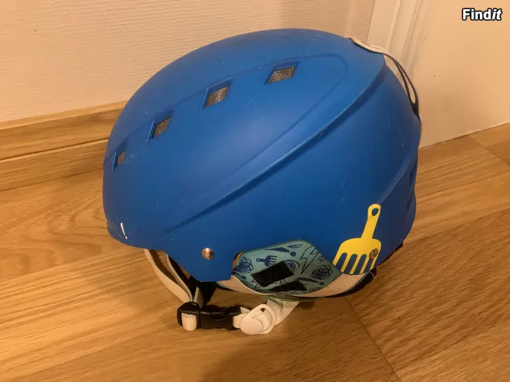 Säljes Slalomhjälmar